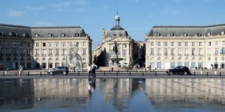 Local Commercial Bordeaux